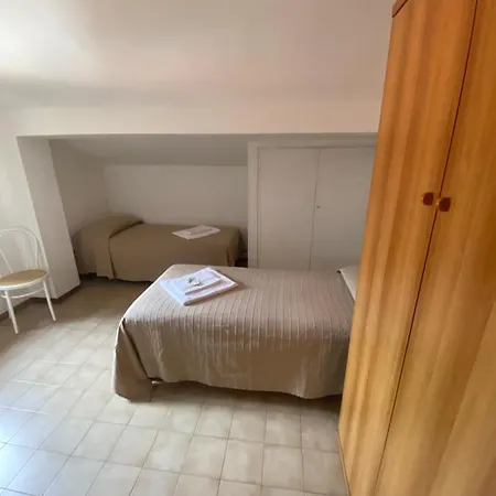 Pascoli Apartment